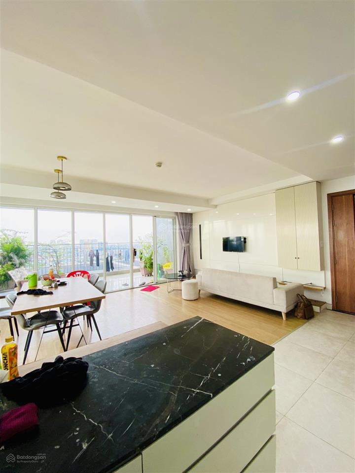 Penthouse chung cư conic riverside  nguyễn văn linh, phường 7, q8  đối diện đại học văn hiến
