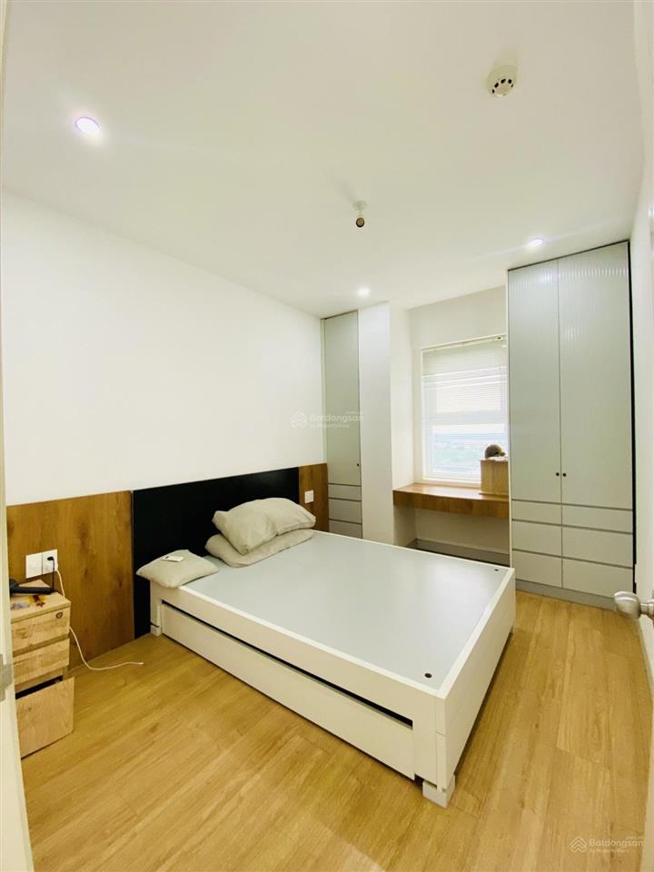 Penthouse chung cư conic riverside  nguyễn văn linh, phường 7, q8  đối diện đại học văn hiến