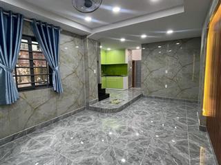 Siêu phẩm hàng xanh hàng xóm q.1  43m2  hơn 4 đồng