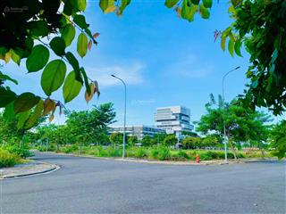 Fpt 2 mặt thoáng  cạnh ngay đại học fpt