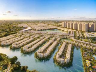Cơ hội sở hữu căn nhà phố xẻ khe, vị trí độc bản đường bm8  vinhomes green
