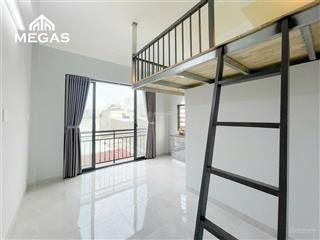 Duplex ban công full nội thất ngay iuh cs3