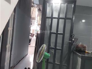 Bán nhà mới gần chợ tân bình  giáp quận 1, quận 3. sổ riêng hoàn công đủ
