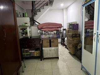 Bán nhà btct quận 11  hxh tránh nhau  sổ vuông vức  hoàn công đủ. thương lượng