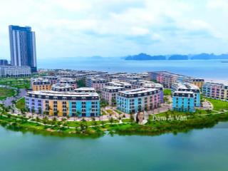 Căn harbor bay vị trí đẹp hàng hiếm view nhạc nước ánh sáng, có nội thất giá tốt