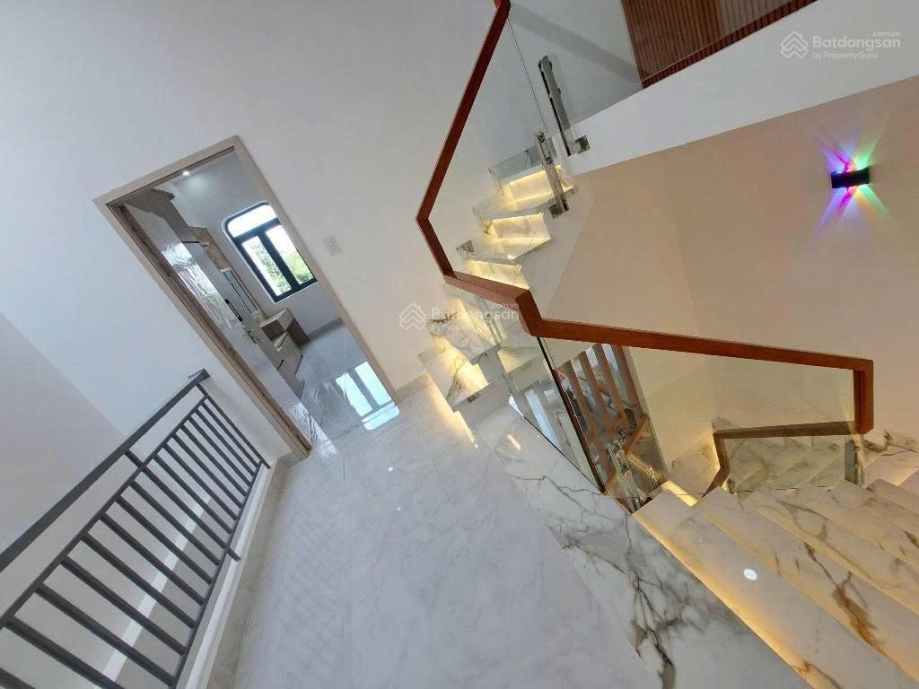 Biệt thự mini 3 tầng full nội thất cao cấp dt 113m giá chỉ 3.995 tỷ hà duy phiên  củ chi