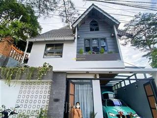 Căn villa đẹp hai mặt tiền cách chợ đà lạt 5 phút di chuyển