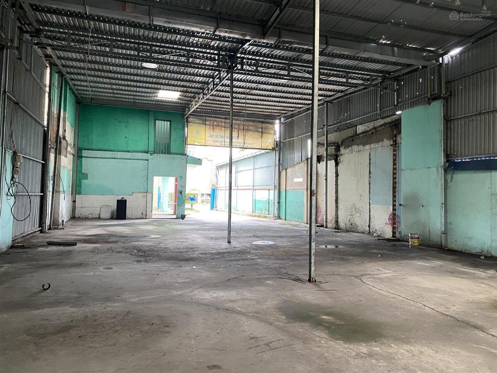 Bán nhà mặt tiền 81 lê thị hà, tân xuân, hóc môn, dt 12x42m, dtcn 489,6m2, 3 tầng, shr, giá 44 tỷ