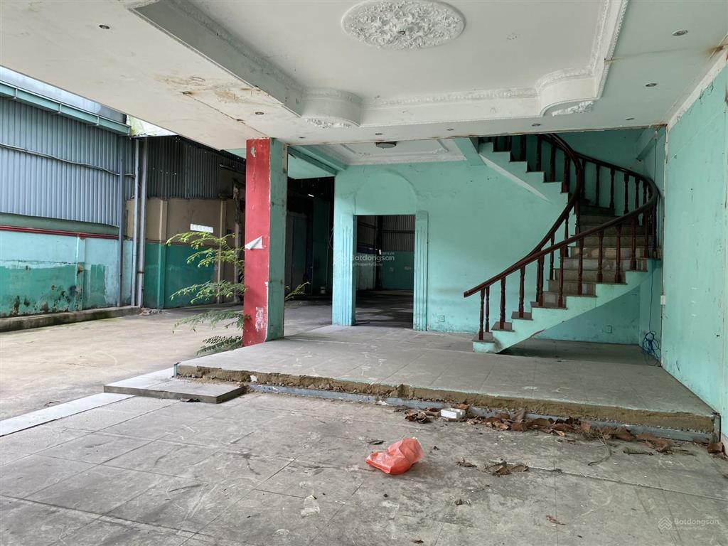 Bán nhà mặt tiền 81 lê thị hà, tân xuân, hóc môn, dt 12x42m, dtcn 489,6m2, 3 tầng, shr, giá 44 tỷ