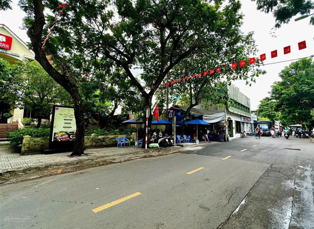 Bán nhà mặt tiền xuân thủy (dt 11x35m), cn 365.3m2, thảo điền, quận 2, giá bán 60 tỷ