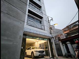 Chính chủ bán nhà ngõ 63 phố cổ linh  thạch bàn quận long biên. nhà lô góc ô tô cất trong nhà