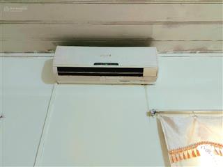 Cho thuê nhà cấp 4, diện tích 50 m2 ở lai xá, nhà ở riêng biệt