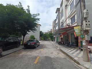 Đất phân lô gò mèo thị trấn phùng đan phượng khu vực đang phát triển