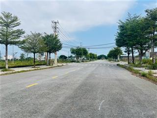 Siêu phẩm lô góc 2 mt tại khối phố chợ hiện đại bậc nhất đà nẵng mới