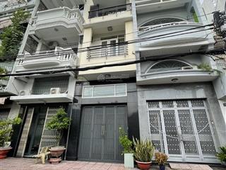 Hot! bán nhà chính chủ, nhà đẹp 4x15m, 3 lầu. hẻm oto tránh nhau lạc long quân