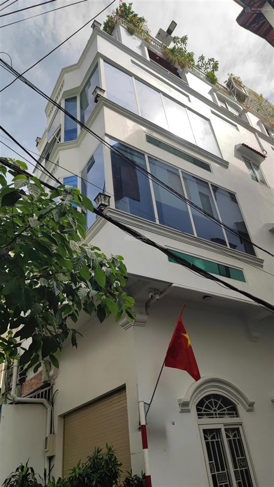 Nhà đẹp ở ngay 4x14m. góc 2mt, kc 5 tầng khu vực hoàng văn thụ  cộng hòa. 11.8 tỷ thương lượng