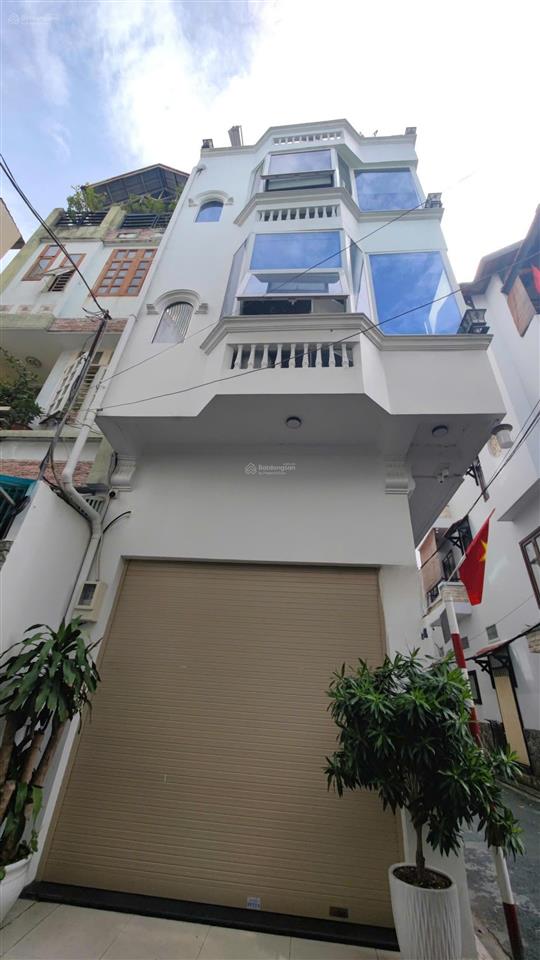 Nhà đẹp ở ngay 4x14m. góc 2mt, kc 5 tầng khu vực hoàng văn thụ  cộng hòa. 11.8 tỷ thương lượng