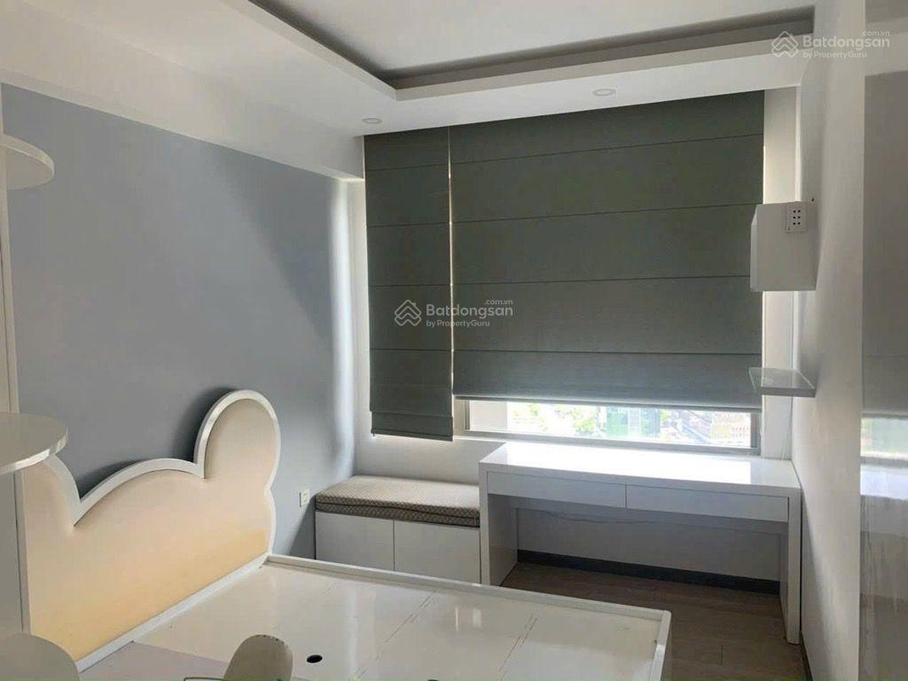 Bán nhà mặt phố lý phục man, 23 tỷ, 120m2, 6 tầng, 18pn, 19wc, pháp lý đầy đủ