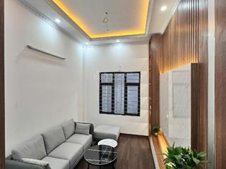 Nhà yên ngưu tam hiệp thanh trì dt 42 m2 x 4 tầng giá nhỉnh 5 tỷ .