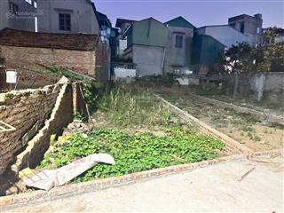 Bán đất phố đa tốn 60 m2. mặt tiền 4m. sát chợ bún