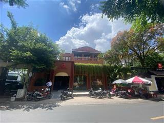 Chỉ 75 tỷ biệt thự đẹp mặt tiền tú xương, quận 3. dt = 8 x 20m = 160m2 = 2 tầng.