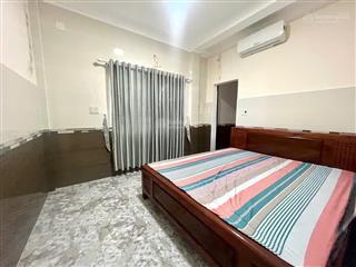 Nhà siêu đẹp trung tâm nguyễn chí thanh 102,6m ngang 5,46m nở hậu, view hồ ,ô tô vào tận nơi.