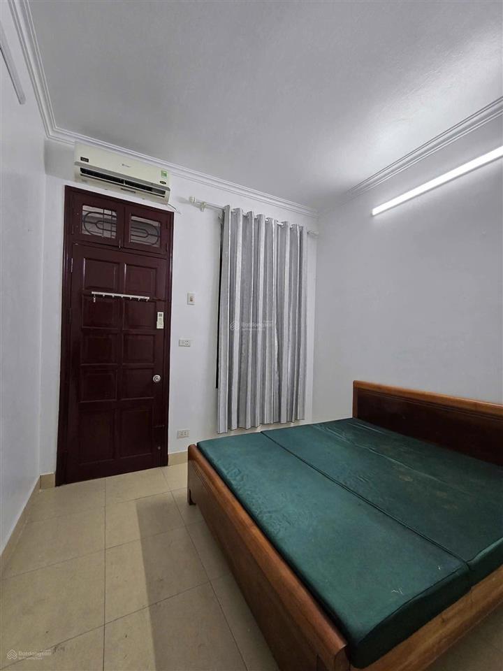 Bán đất tặng nhà phố cổ ngọc lâm, 4 tầng đủ công năng chỉ 10m là ra mặt phố ngọc lâm