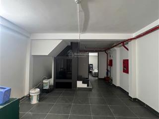 Bán nhà riêng tại khu nhà ở thạch bàn, 5,6 tỷ, 45 m2, mặt tiền 4.5m