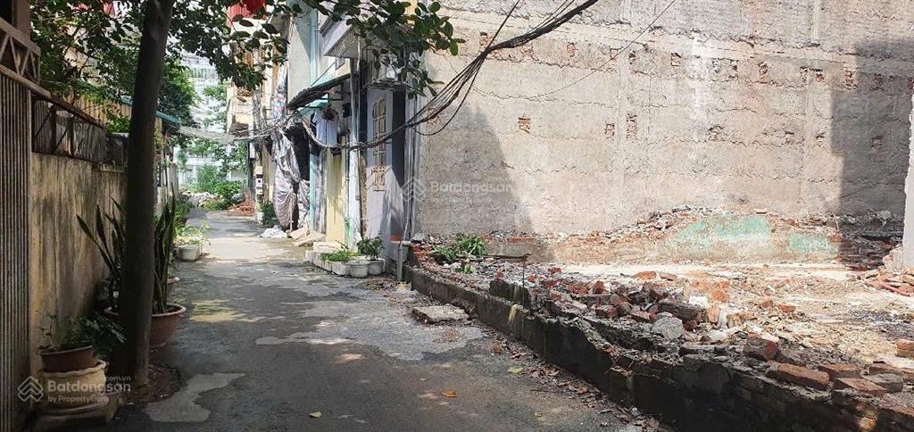 Chính chủ! bán mảnh đất ngay ngã tư vạn phúc  đại mỗ, 50m2mt 5m ô tô tránh đỗ, giá chỉ hơn 10 tỷ