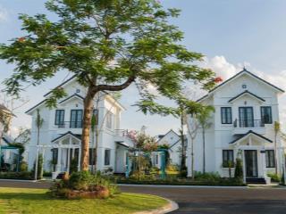 Mở bán biệt thự nghỉ dưỡng vườn vua  giá chỉ từ 23tr/m2, view hồ sen, chiết khấu 11% gồm nhà + vat