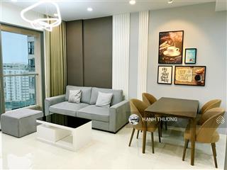 Bán gấp căn hộ h2 hoàng diệu q. 4, dt 69m2 gồm 2pn 2wc, có sẵn nội thất, giá 1 tỷ 720, có sổ hồng