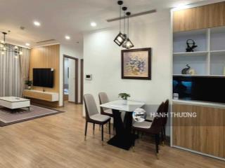 Gấp! bán ngay cc h3 hoàng diệu q. 4, dt 69m2, 2pn 2wc, giá bán 1 tỷ 720, nhà có sẵn nội thất, shr