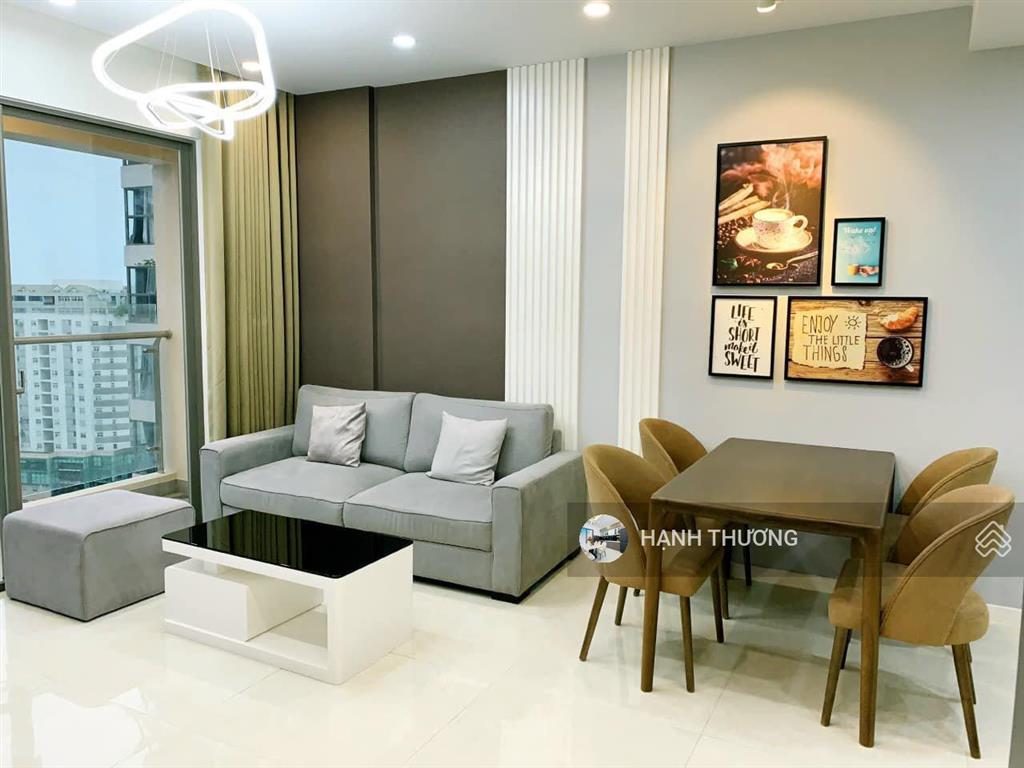Bán gấp căn hộ h2 hoàng diệu q. 4, dt 69m2 gồm 2pn 2wc, giá 1 tỷ 720 có sẵn nội thất, có sổ hồng