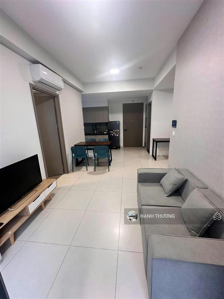 Bán gấp căn hộ ehome đông sài gòn 2 tại quận 9, 63m2, gồm 2pn 2wc, có nội thất cơ bản, giá 1 tỷ 640