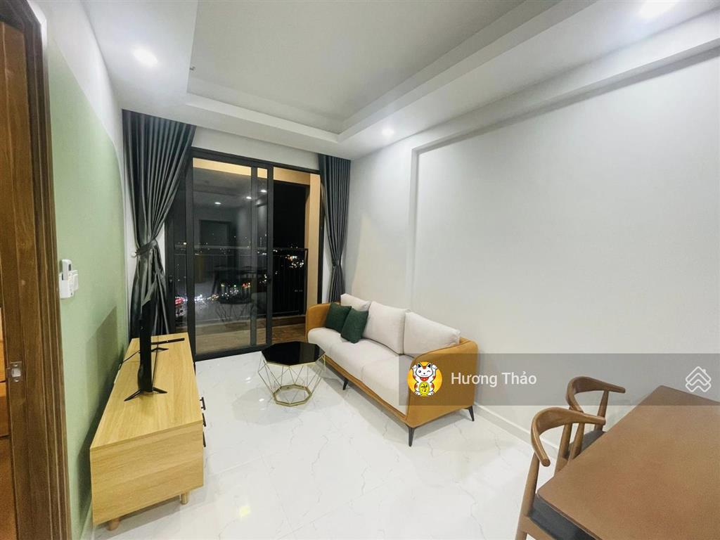 Cần bán căn hộ lotus apartment q. 11, dt 71m2 2pn 2wc gía 1tỷ820, đã có sổ, chủ tặng nội thất