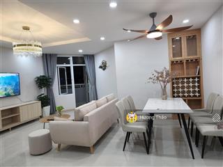 Cần tiền bán gấp ch city gate q. 8, dt 73m2 2pn 2wc gía 1tỷ720 tl có sổ view bờ kè võ văn kiệt