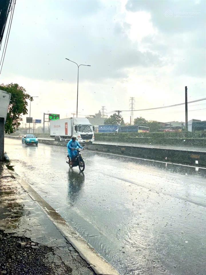 Nhà xưởng mặt tiền đường quốc lộ 1a, phường thạnh lộc, q12, dt 279.5m 2(17.2x16)