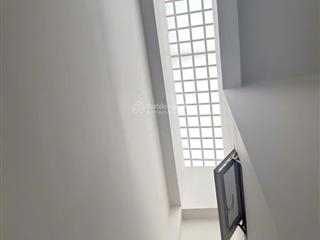 Nhà 3 tầng hẻm ôtô khu phân lô đồng bộ đường an phú đông 1 phường apđ q12 dt 52m2(4,2x13)