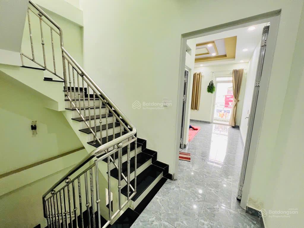 Nhà 3 tầng mặt tiền đường hà huy giáp, phường thạnh xuân, q12, dt 100/140m2(4x35) 14,5 tỷ