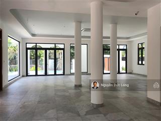Cho thuê biệt thự vừa ở vừa kinh doanh nhà hàng, spa, văn phòng căn góc khu compound thảo điền, q2