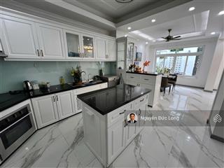 Vừa hết hợp đồng cần khách thiện chí thuê ngay căn villa mới tinh phường thảo điền đủ nội thất
