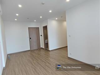 Bán căn 1 phòng ngủ + 1, giá 3.2 tỷ, tầng trung, view nội khu, phân khu sakura, vinhomes smart city