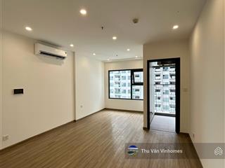 Bán căn studio, đồ cơ bản, giá 2.1 tỷ, tầng trung, view thoáng, khu sakura, vinhomes smart city