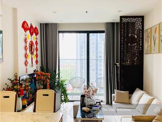 Bán căn hộ 2 phòng ngủ 2 wc full nội thất đẹp, giá 3.9 tỷ, tòa s4, view thoáng, vinhomes smart city