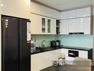 Bán căn hộ 3 phòng ngủ 2 wc full nội thất đẹp, giá 5.1 tỷ tòa s4, view bể bơi, vinhomes smart city