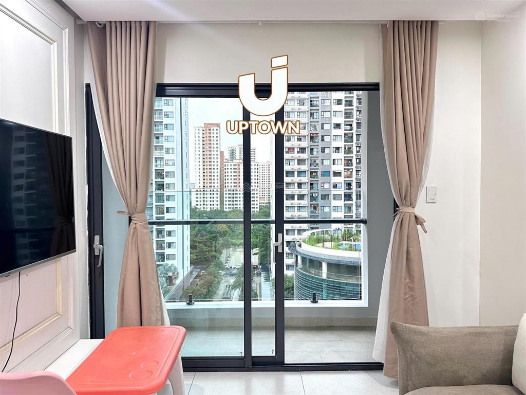 Duy nhất  bán nhanh căn hộ 3pn  94m2  giá chỉ 9 tỷ 8 bao hết  sẵn dòng tiền cho thuê