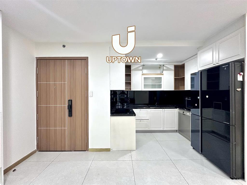 Duy nhất  bán nhanh căn hộ 3pn  94m2  giá chỉ 9 tỷ 8 bao hết  sẵn dòng tiền cho thuê