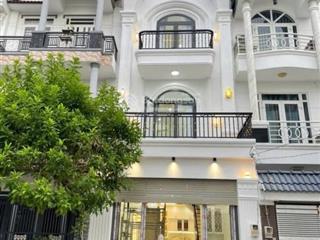 Bán nhà đẹp hai mặt tiền ở đường dương quảng hàm. phường 5,gò vấp giá chỉ 11 tỷ 900 triệu