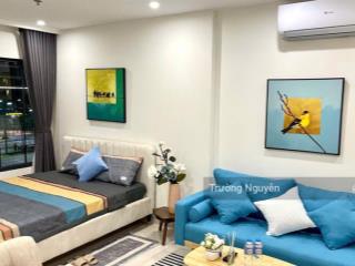 Ch studio toà s102 smart city, tầng thấp, view bể bơi, full nội thất, sẵn sổ  giá chỉ 2,4x tỷ bp