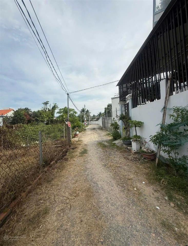 Bán đấtdt450m2ngang 7,5mđường ôtô 7mdân cư đôngvĩnh phương nha trang chỉ 1ty150tr